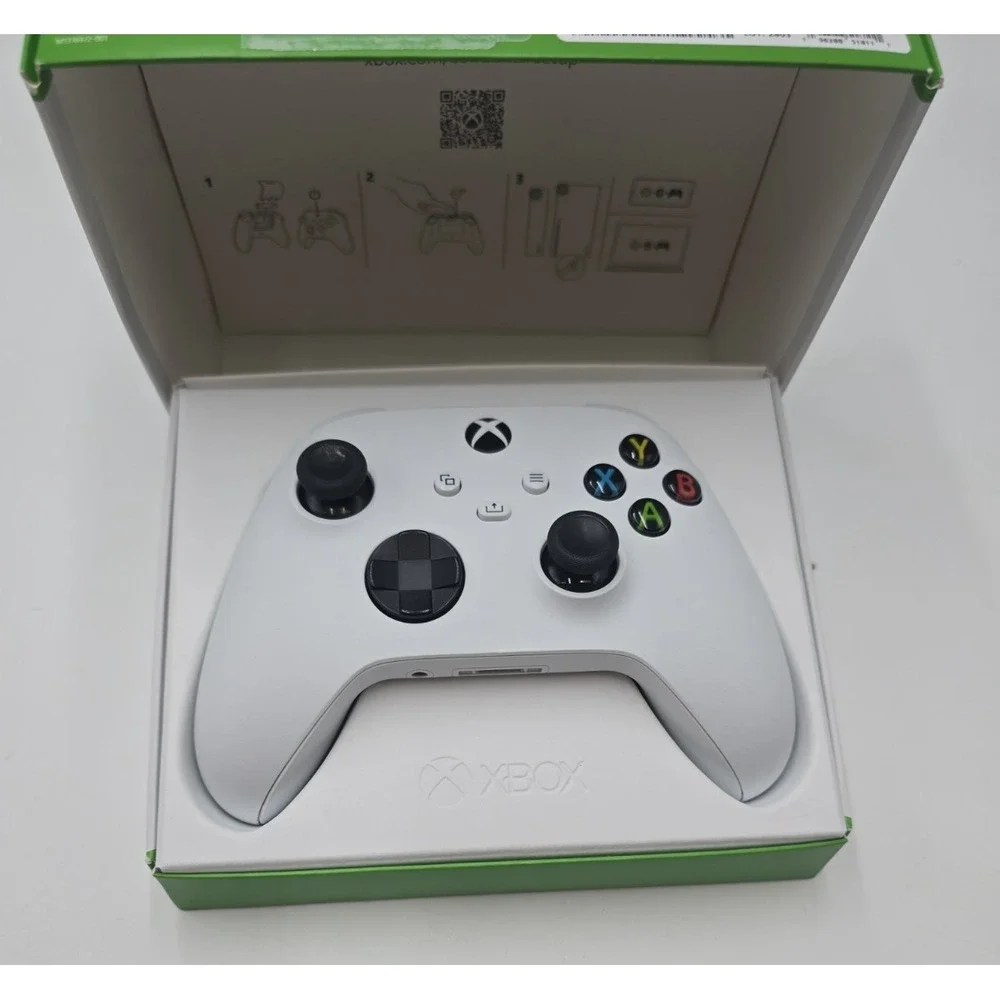 Open Box Microsoft Xbox Wireless Controller - Robot White – for Xbox Series